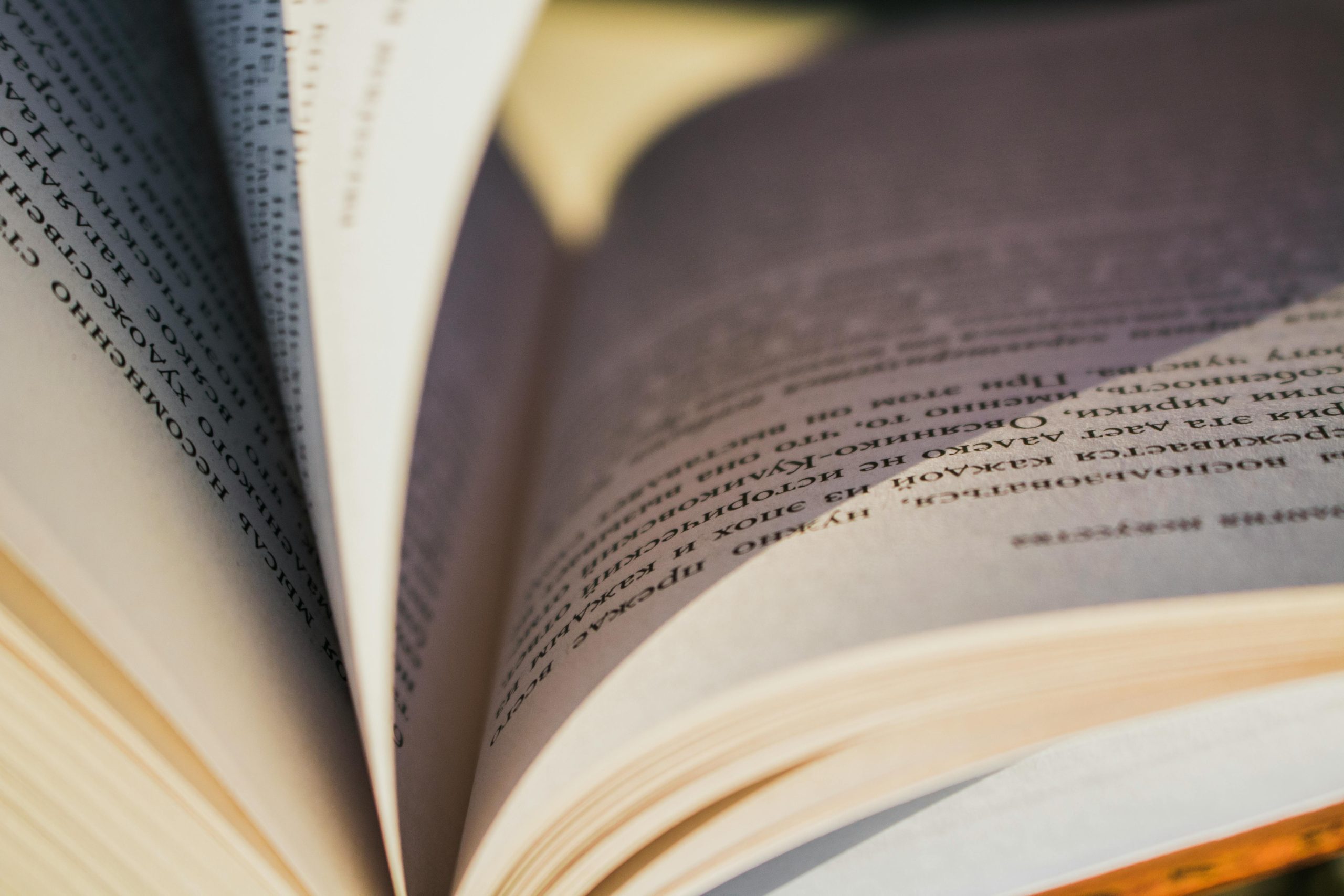 Cara Mencari Referensi Awal Skripsi dari Jurnal dan Buku